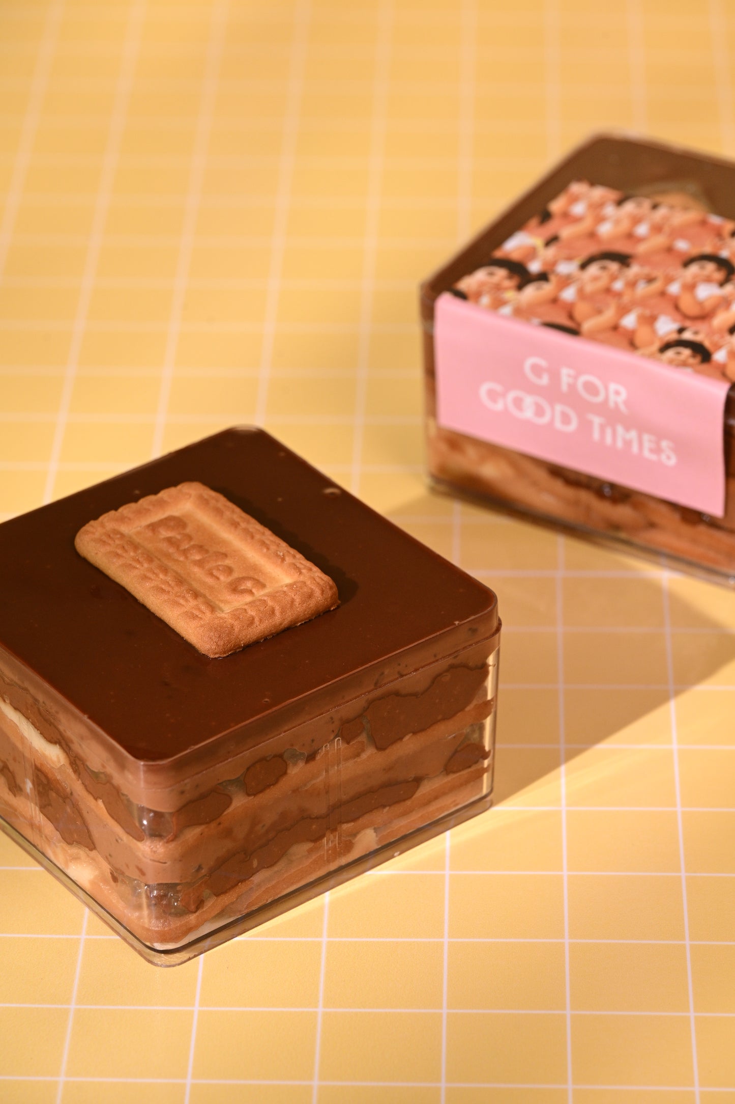 Chai & Parle G Dabba Cake