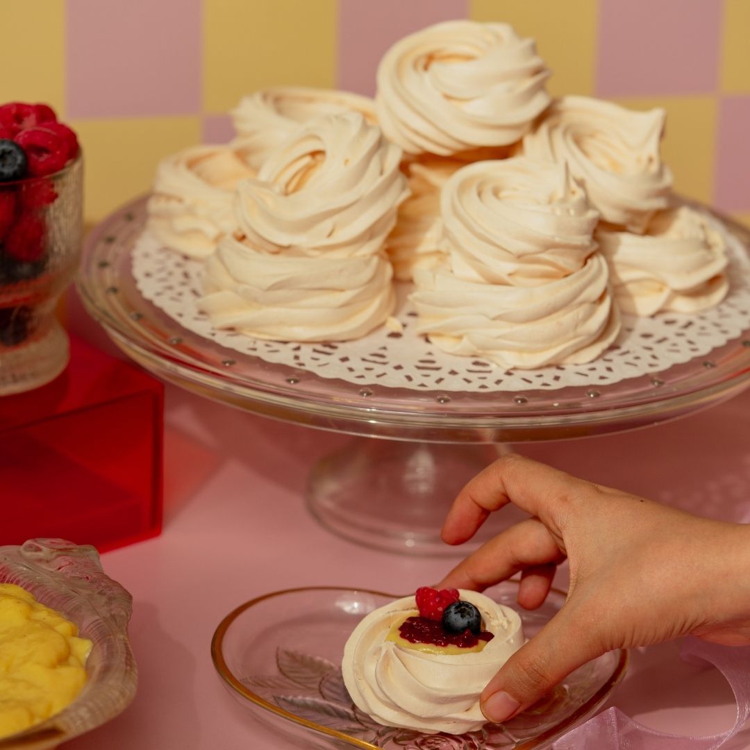 DIY Kit - Pavlova with Custard & Berries