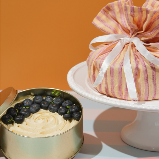 Tres Leches with Blueberries Hamper