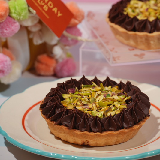 Pistachio Kunafa Tart Hamper