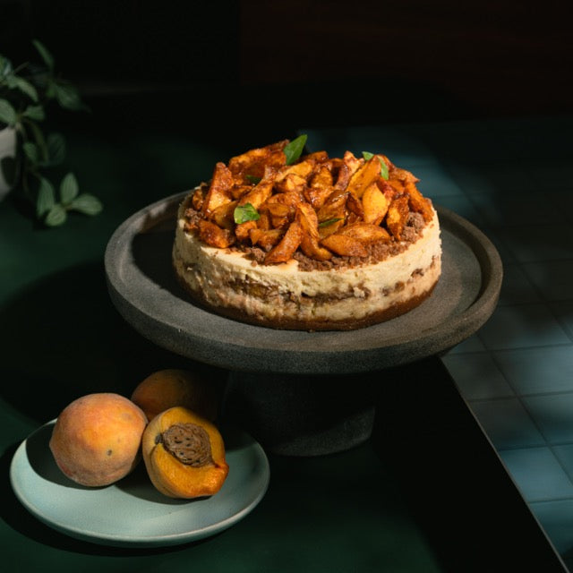 Peach Crumble Cheesecake