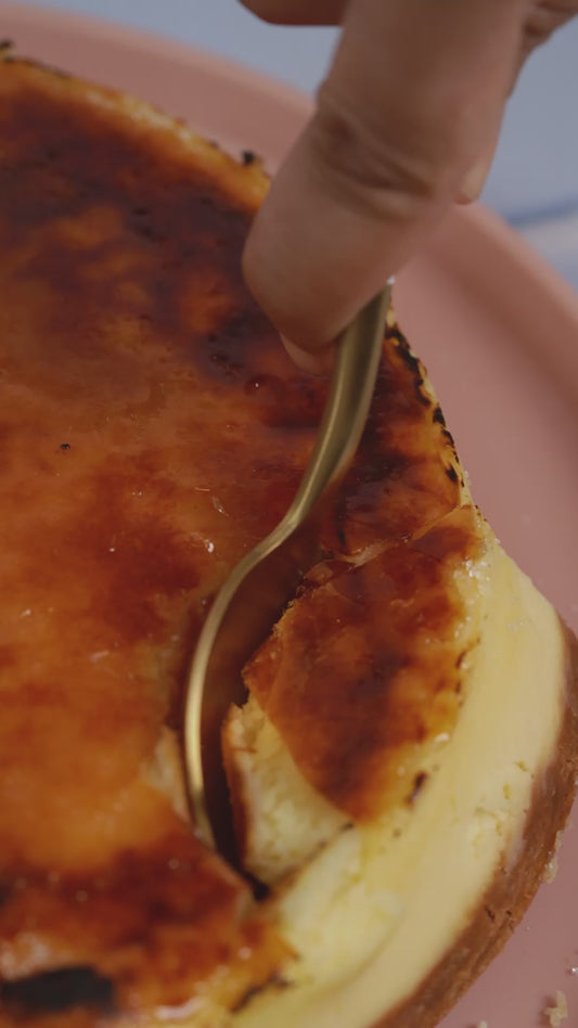 Crème Brûlée Cheesecake